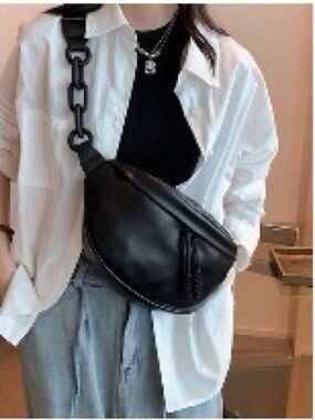 Black Faux Leather Chain Link Crossbody Sling Bag